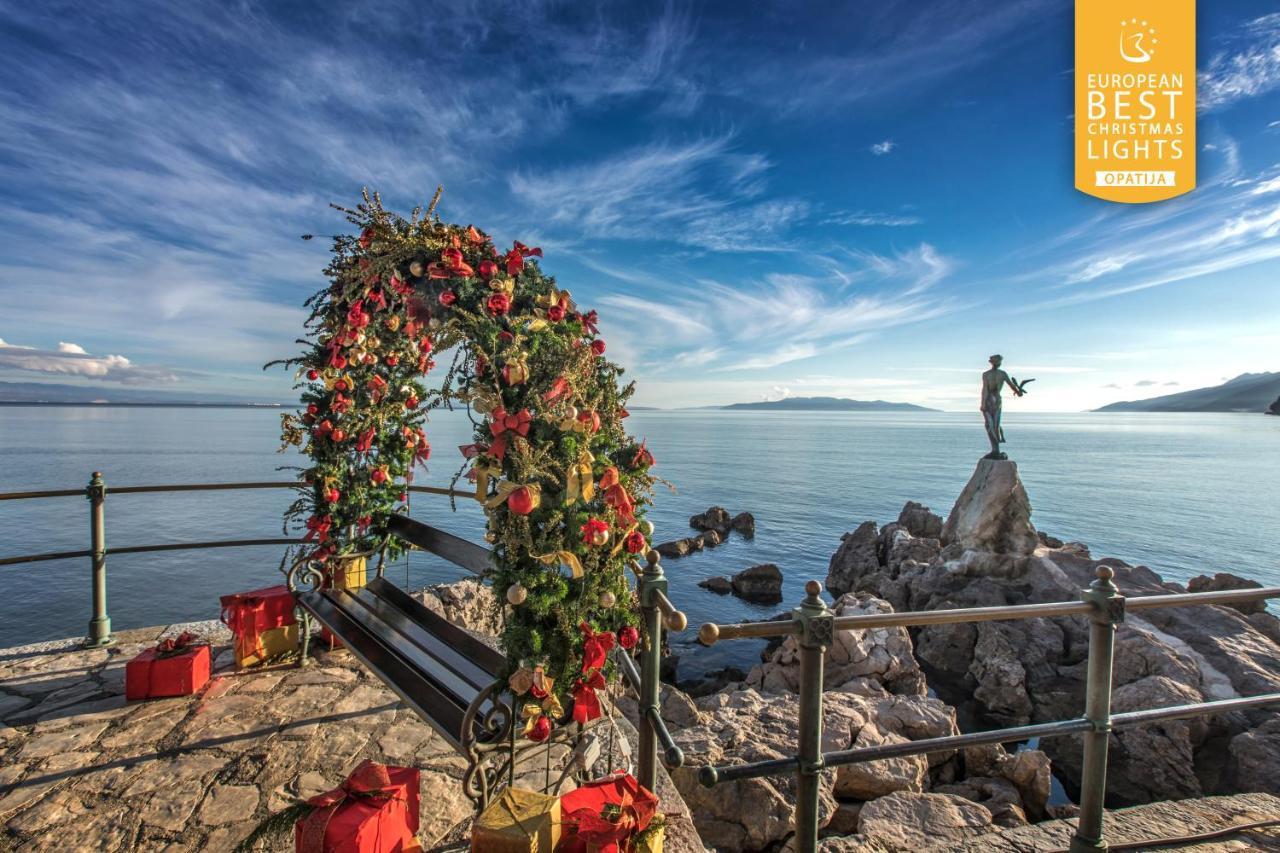 Hotel Kristal - Liburnia Opatija Exterior foto